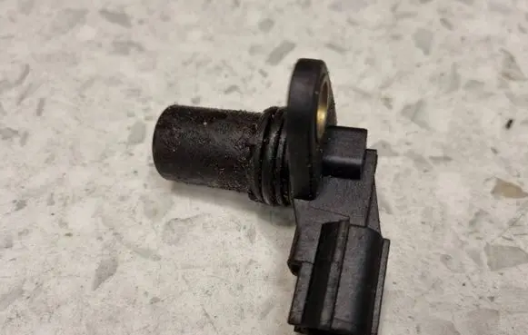 Ford Focus C-MAX Camshaft position sensor 1S7F12K073