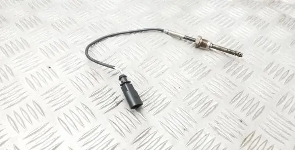 Audi A4 S4 B8 8K Exhaust gas temperature sensor 03L906088D