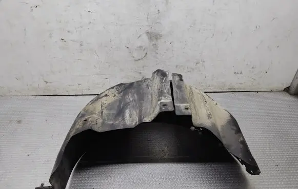 Volkswagen Polo IV 9N3 Rear arch fender liner splash guards 6Q0810972A