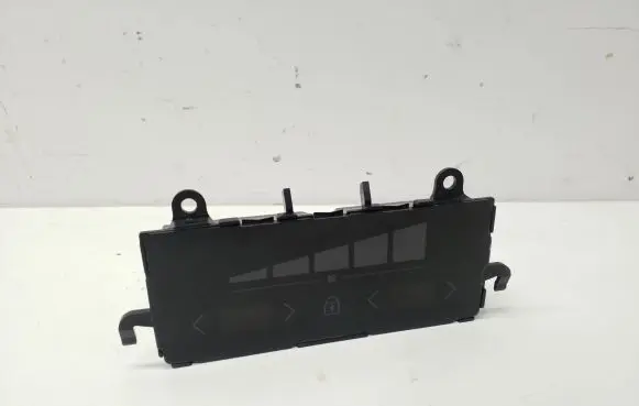 Volvo XC90 Climate control unit P31674024