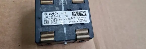 Audi Q3 F3 Distronic sensor radar 3Q0907566K 0203303190 3Q0907566