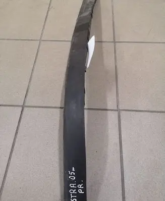 Opel Astra H Front bumper lip 13121998 375768702