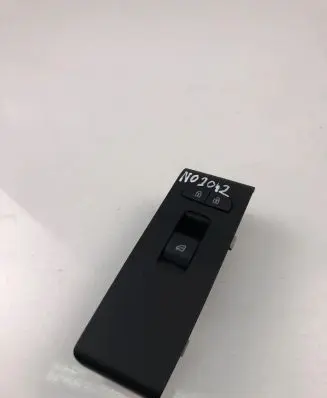 Volvo XC40 Electric window control switch 31456060
