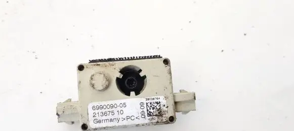 BMW 3 E90 E91 Antenna control unit 699009005 6990090-05