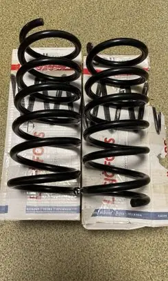 Volvo XC70 Rear coil spring 30760314 31300140 31300141