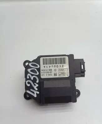 Opel Combo C Air flap motor/actuator 030893Z