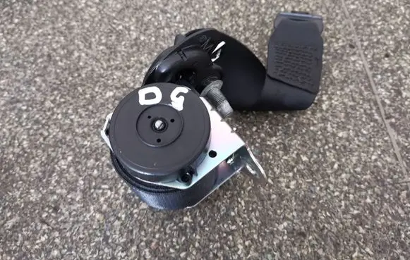Mini One - Cooper Coupe R56 Rear seatbelt