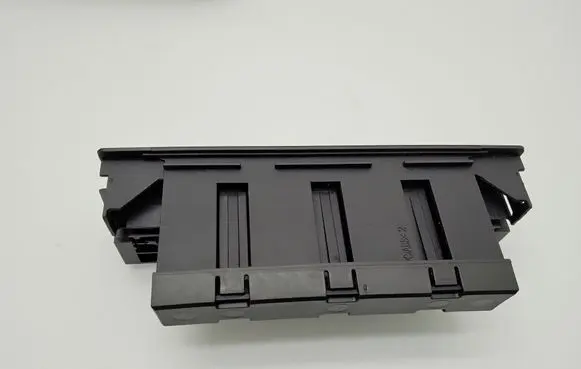 Volkswagen Touran II Traction control (ASR) switch 1T1857368G 1T1863328A 5N1927132R