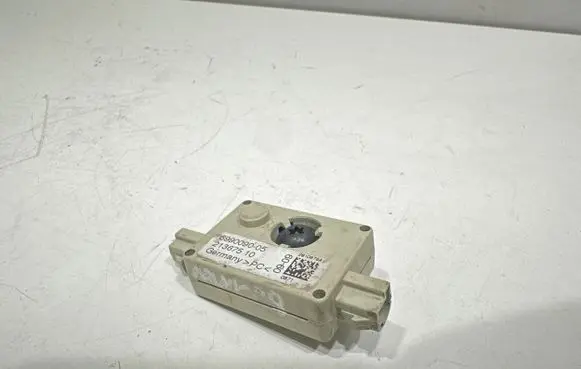 Mini One - Cooper Coupe R56 Aerial antenna amplifier 699009005 21367510