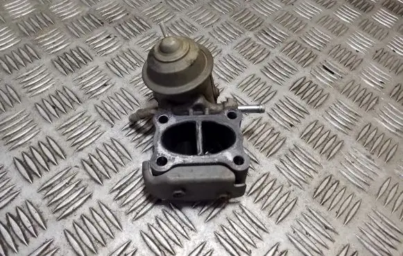 Honda CR-V EGR valve