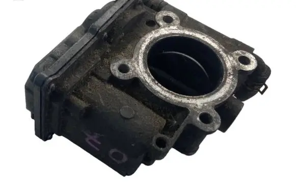Mazda 6 Throttle valve 0013001075J09 RF7I136B0