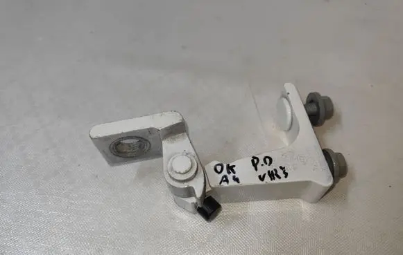 Audi A4 S4 B9 8W Front door upper hinge 8W5831404A