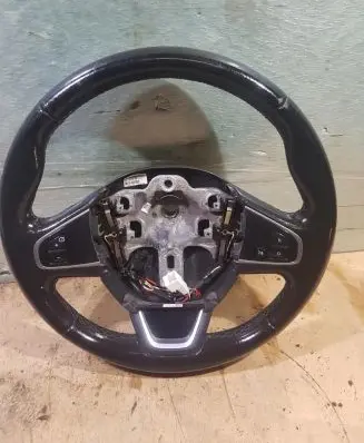 Renault Captur Steering wheel