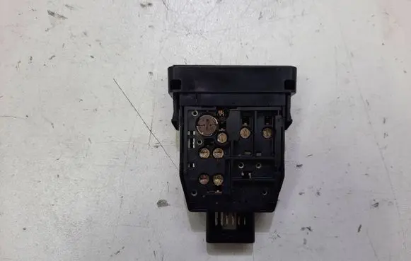 Toyota Prius (XW20) Gear shift switch/knob 8780P63