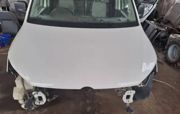 Volkswagen Caddy Engine cover (trim) Nocode