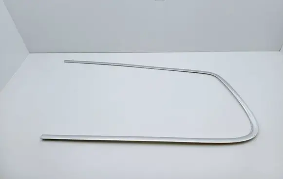 Volkswagen PASSAT B6 Rear side glass trim 3C9853345