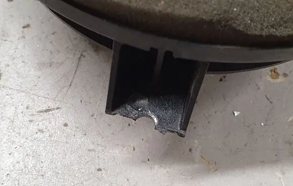 Volvo V50 Front door speaker 30657444