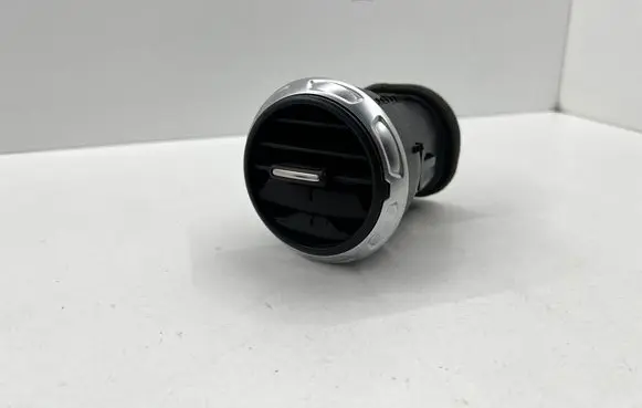Audi TT TTS Mk2 Dashboard side air vent grill/cover trim 8J0820901A