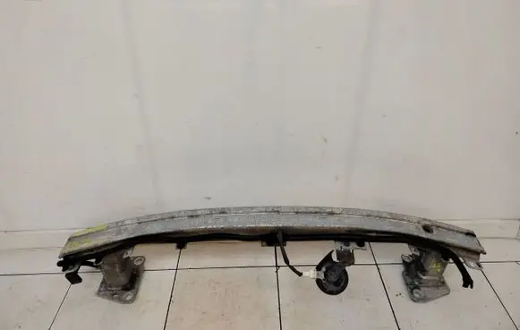 Renault Megane III Front bumper support beam 752100003R
