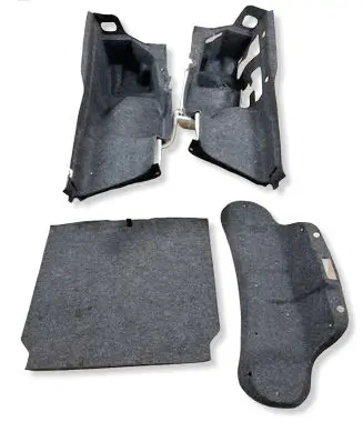 Ford Mustang VI Trunk/boot floor carpet liner FR3B6345423 FR3B6345422 FR3B6345026