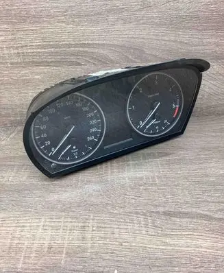 BMW X1 E84 Speedometer (instrument cluster) 4032150 9187344