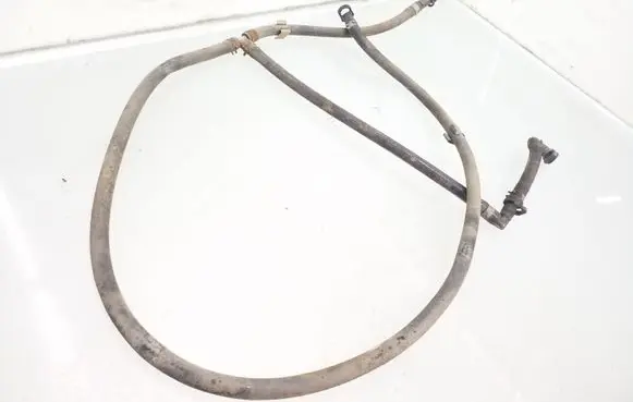 Toyota Avensis T250 Headlight washer hose/pipe 