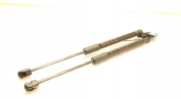 Toyota Aygo AB40 Tailgate hydraulic set 