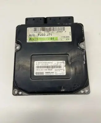 Mercedes-Benz C W203 Engine control unit/module A2710107244 A0014466902 A2711532391