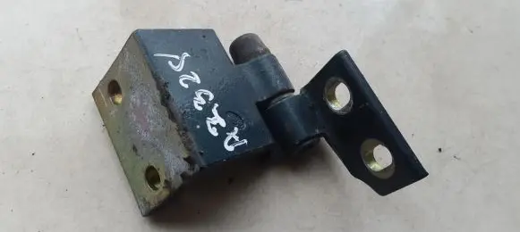 Peugeot 406 Rear door lower hinge