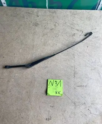 Audi A4 S4 B5 8D Front wiper blade arm