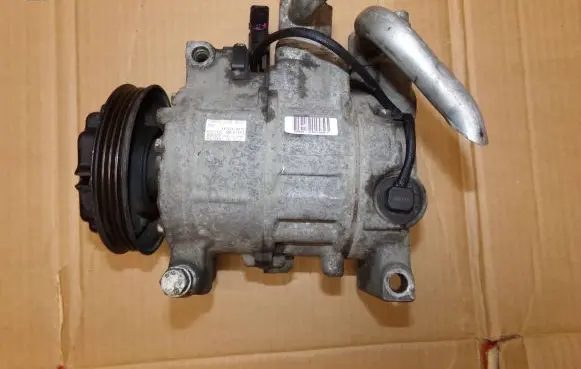 Audi A4 S4 B6 8E 8H Dual mass flywheel 44220-9570