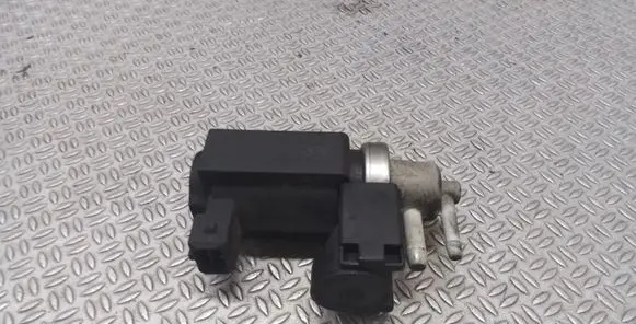 Renault Scenic II - Grand scenic II Turbo solenoid valve 820027045