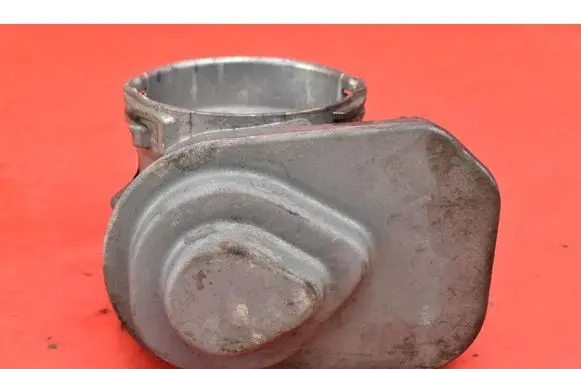 Skoda Octavia Mk2 (1Z) Throttle body valve 038128063M