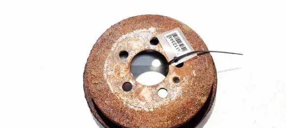 Volkswagen Cross Polo Drum brake (rear)