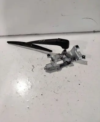 BMW X5 F15 Rear window wiper motor 7318710 260514 18943210