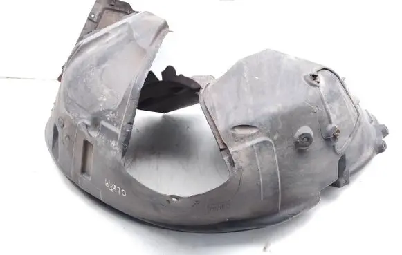 BMW 6 E63 E64 Front wheel arch liner splash guards 7052474 17370110 511705247413