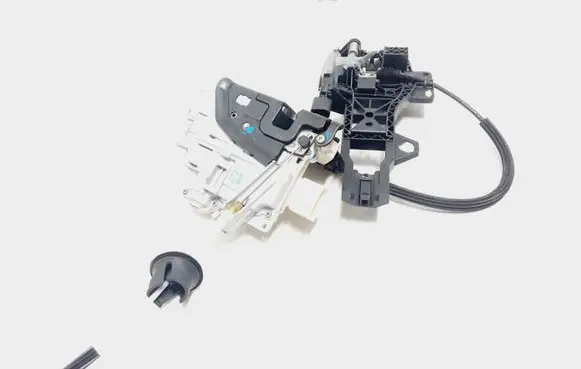 Audi Q7 4L Rear door lock 3C4839016D