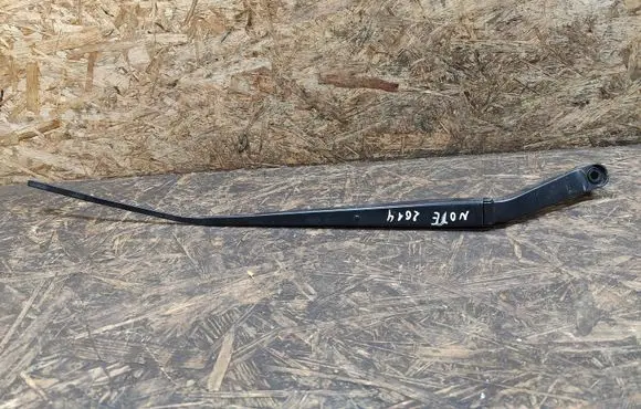 Nissan Note (E12) Front wiper blade arm 8474