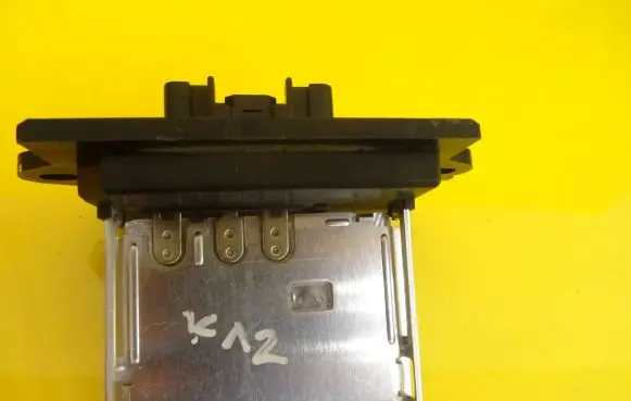 Nissan Micra Heater blower motor/fan resistor