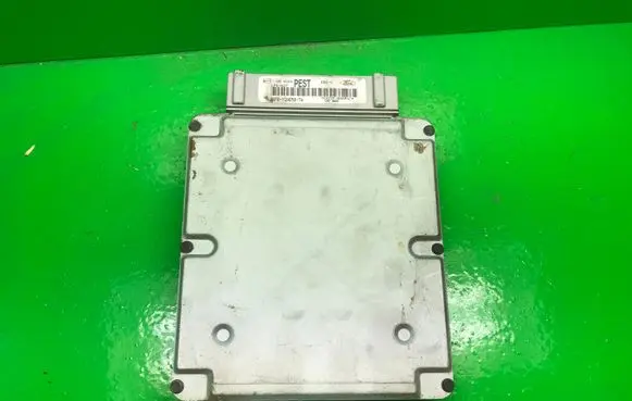Ford Focus Engine control unit/module ECU 98FB12A650TA LPE627
