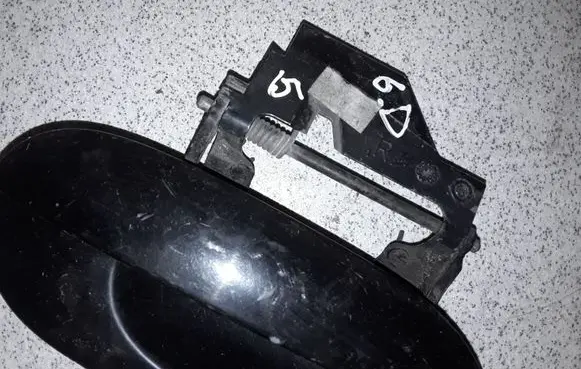 BMW 5 E39 Rear door exterior handle 51228245466 8245466
