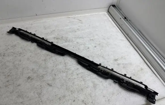 Tesla Model Y Other dashboard part 168213600A