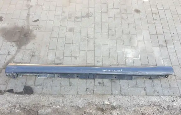 Toyota Avensis T250 Sill 7585205010
