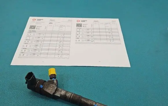 Opel Vectra C Fuel injector 0445110159 IMPRK1567320
