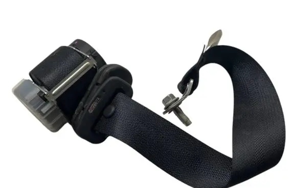 Nissan Pulsar Rear seatbelt 6277635