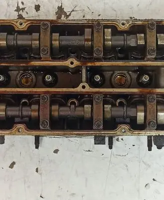 Mazda 2 Engine head 