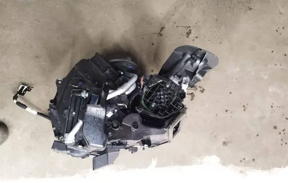 Renault Kadjar Interior heater climate box assembly 272709896 t00l4