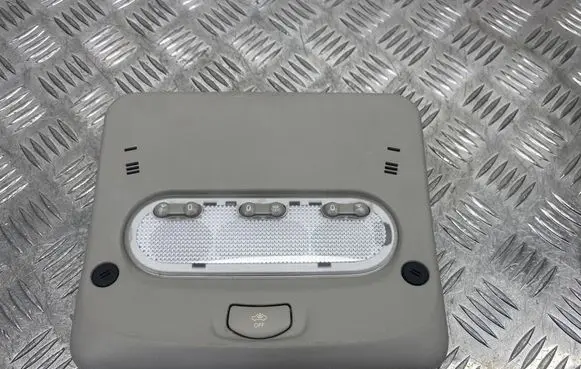 Nissan Qashqai Front seat light 284364EA0B 160628 VDF2900B