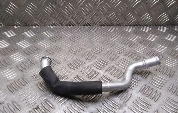 Nissan Leaf I (ZE0) Engine coolant pipe/hose