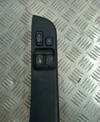 Opel Frontera B Electric window control switch 8971696652